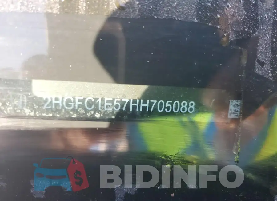 2HGFC1E57HH705088 Photo# 12