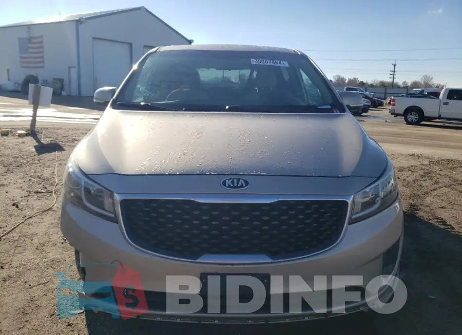 KNDMB5C10G6087127 Photo# 5