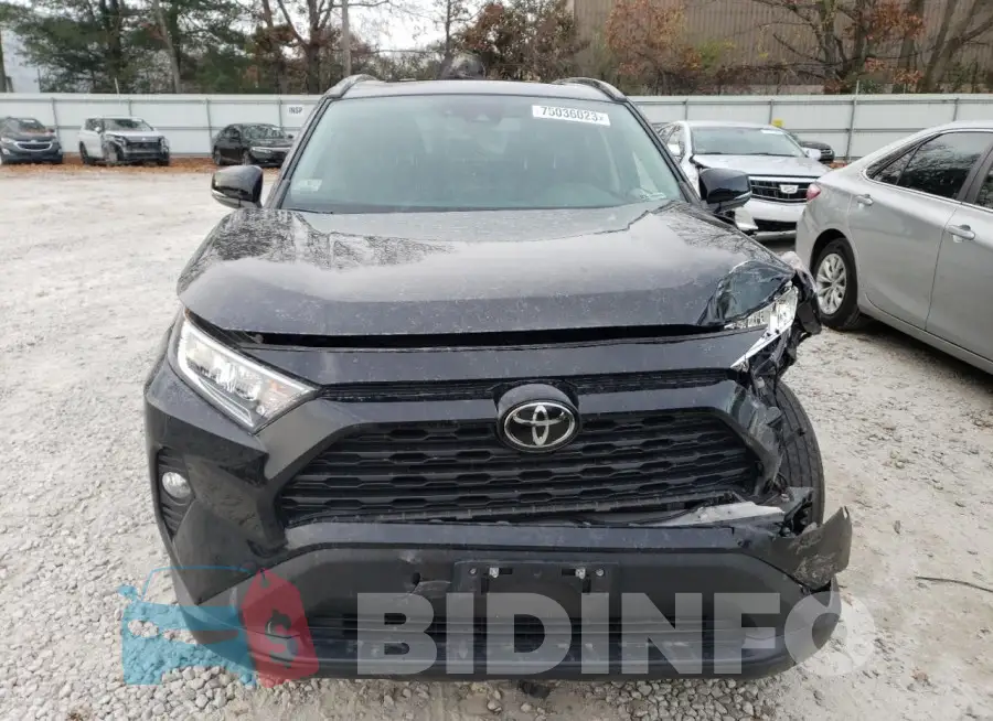 2T3P1RFV5MC194918 Photo# 5