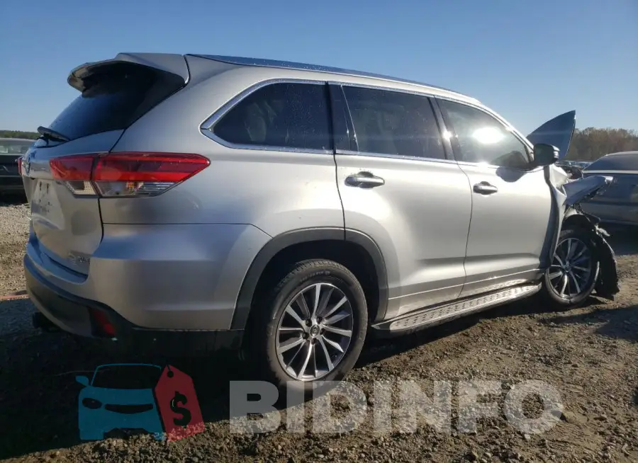 5TDKZRFH7JS547734 Photo# 3