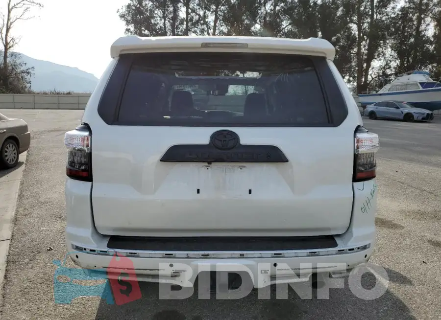 JTEBU5JR4L5812699 Photo# 6