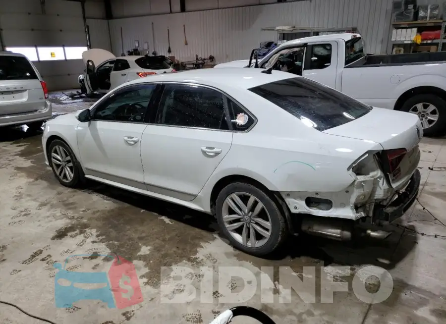 1VWGT7A37HC027369 Photo# 2