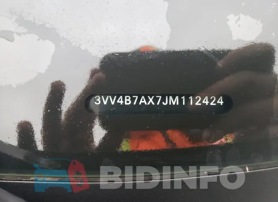 3VV4B7AX7JM112424 Photo# 13