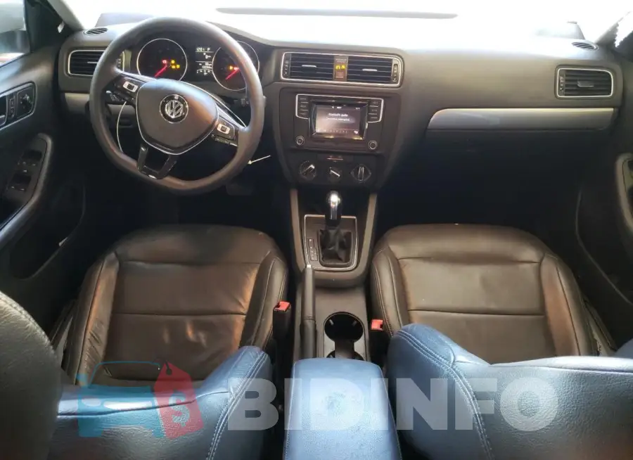 3VW2B7AJ0HM254820 Photo# 8