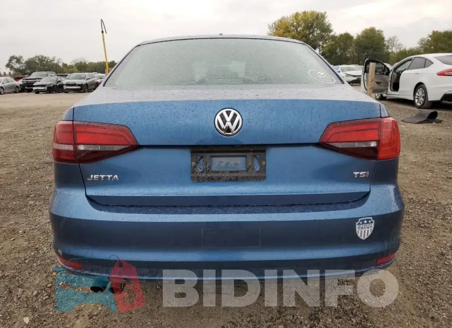 3VW2B7AJ8JM250374 Photo# 6