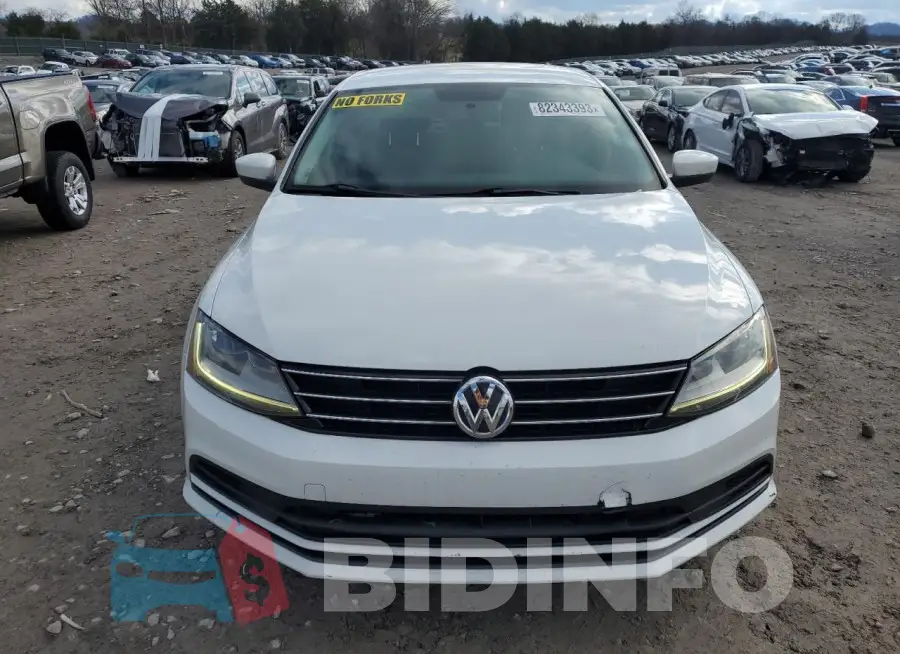 3VW2B7AJXHM319575 Photo# 5