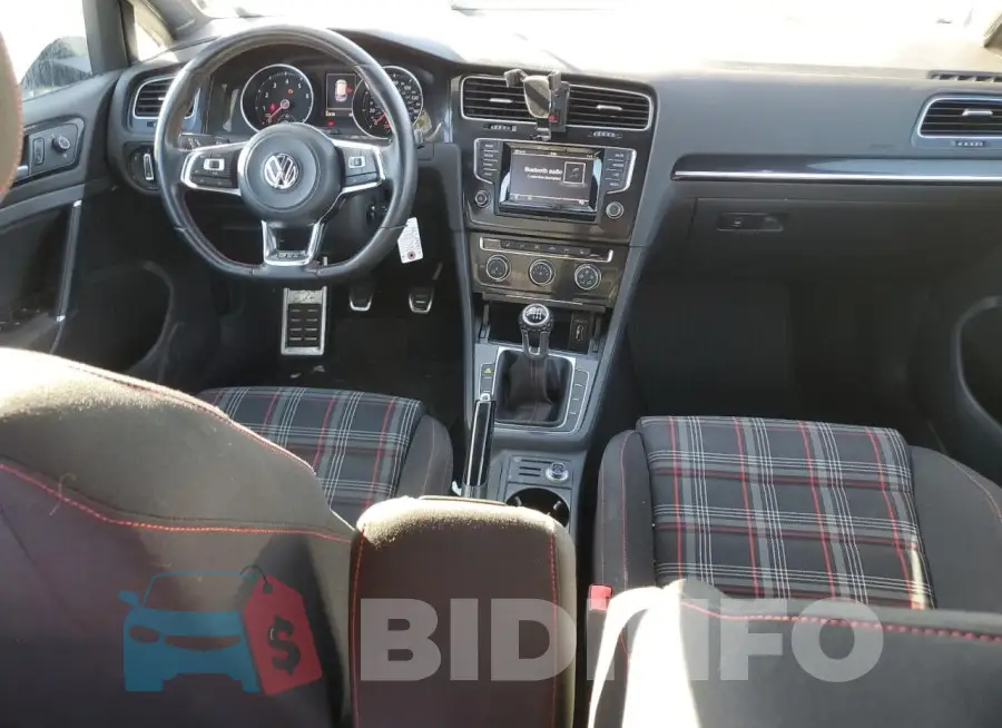3VW5T7AUXFM015485 Photo# 8