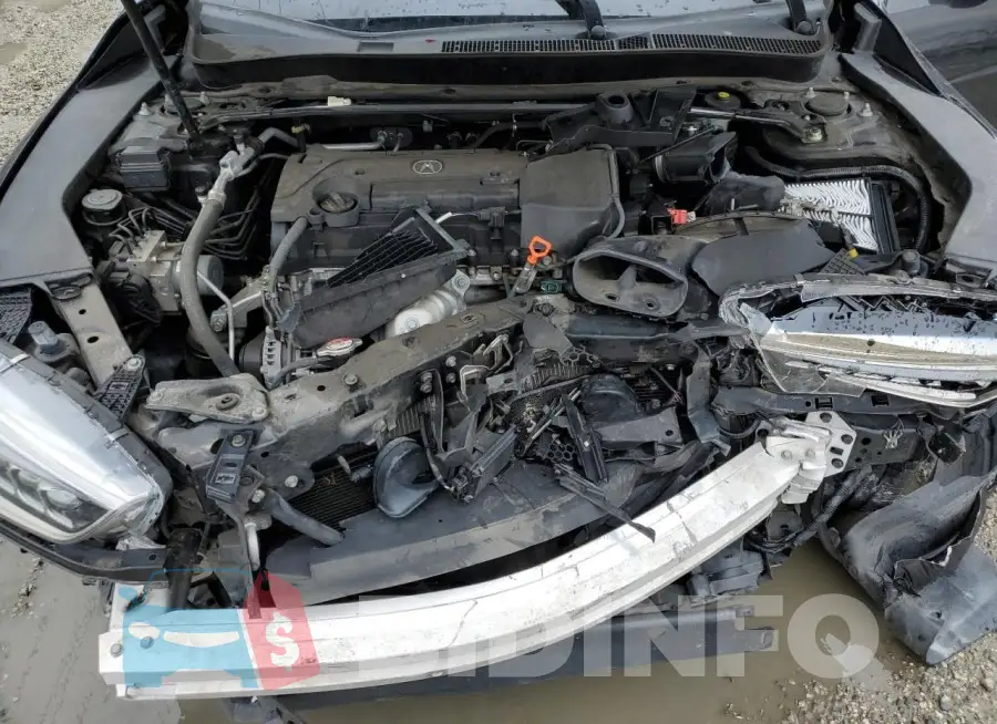 19UUB1F37JA008337 Photo# 11