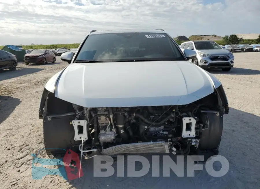 WA1EECF37M1024137 Photo# 5