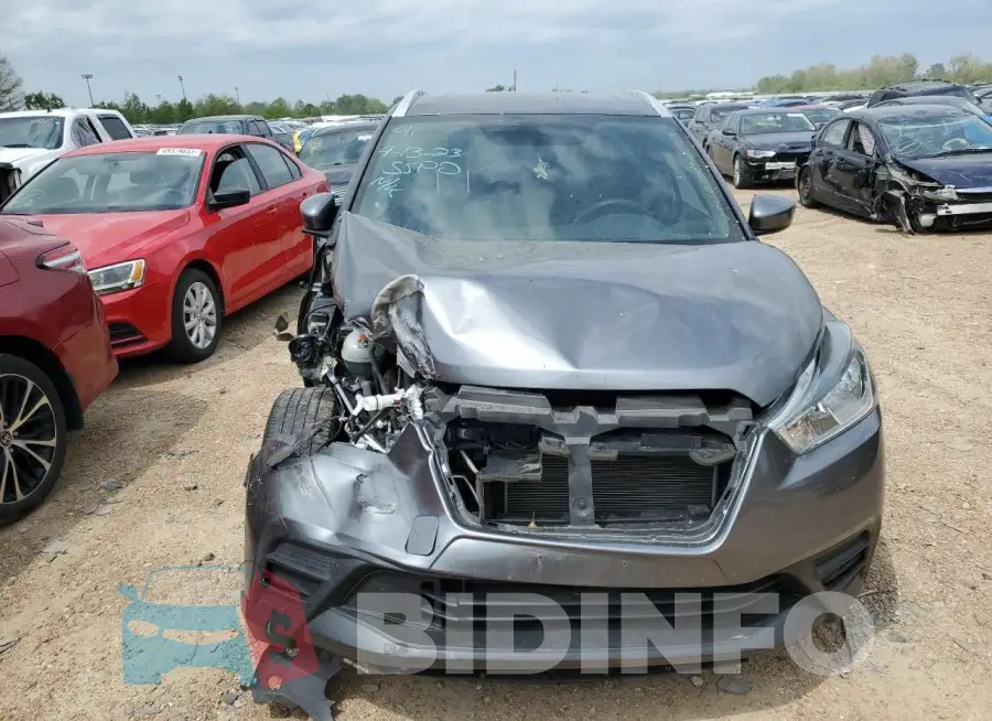 3N1CP5CU0JL530819 Photo# 5