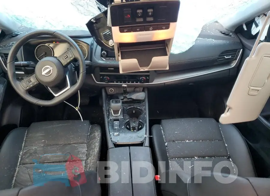 JN8BT3BA5PW421084 Photo# 8