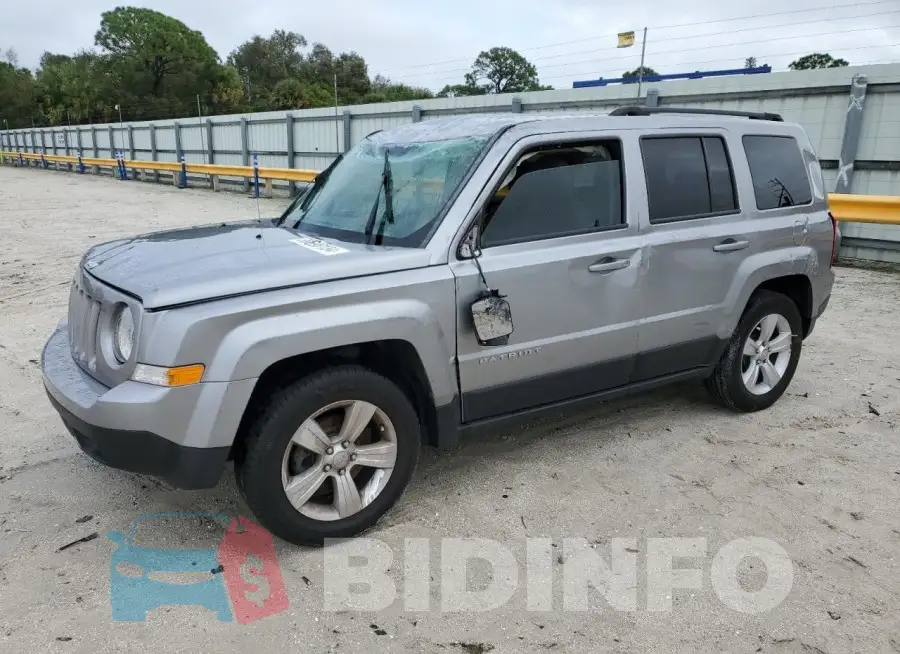 1C4NJPBB9GD507332 Photo# 1