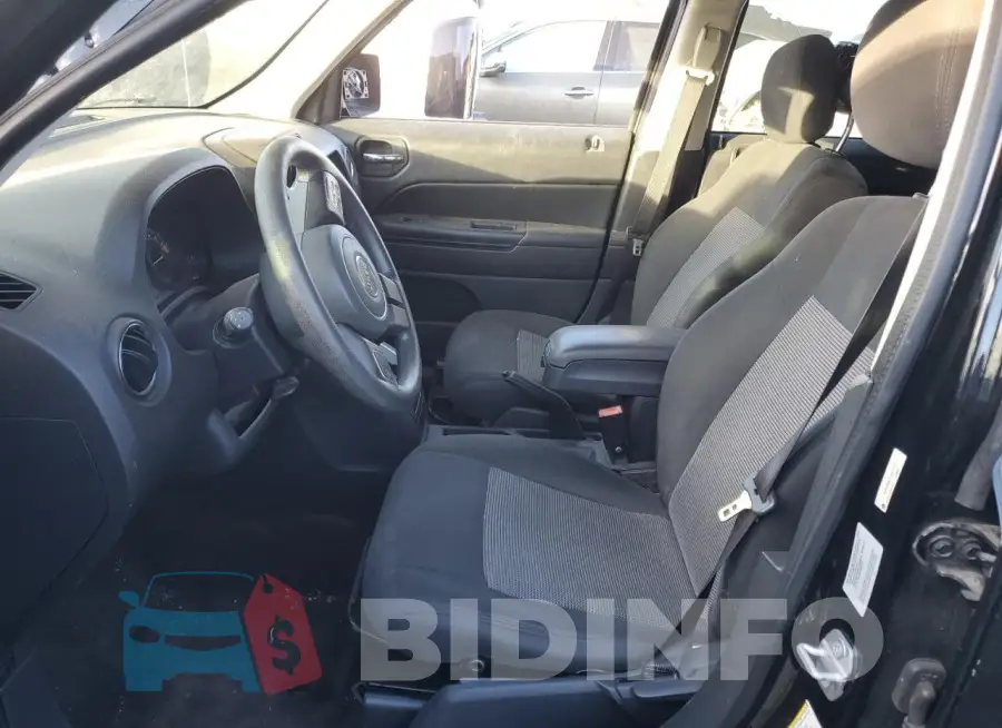 1C4NJRBB7FD101771 Photo# 7