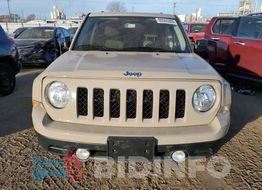 1C4NJRFB9GD767963 Photo# 5
