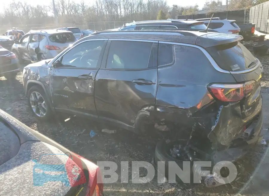3C4NJDCB5LT155867 Photo# 2
