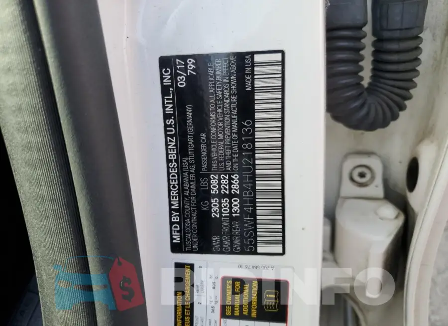 55SWF4HB4HU218136 Photo# 12