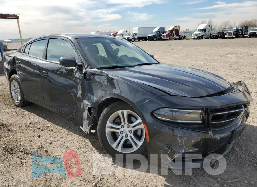 2C3CDXBG1FH767952 Photo# 4