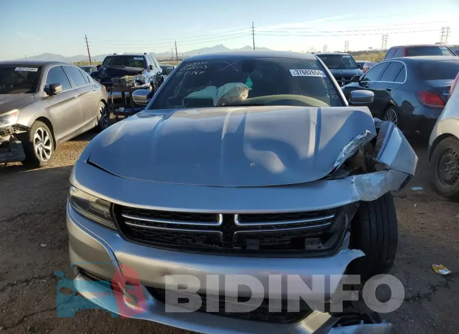 2C3CDXBG9FH862243 Photo# 5