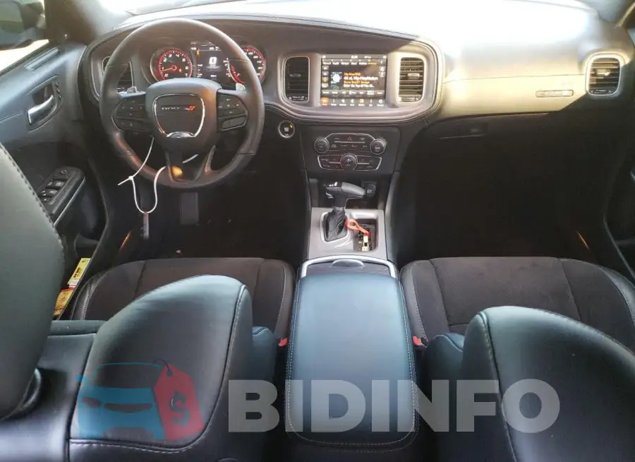 2C3CDXGJ4PH592490 Photo# 8
