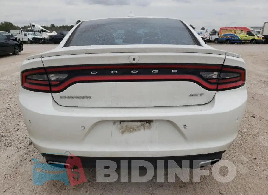 2C3CDXHG4FH863422 Photo# 6