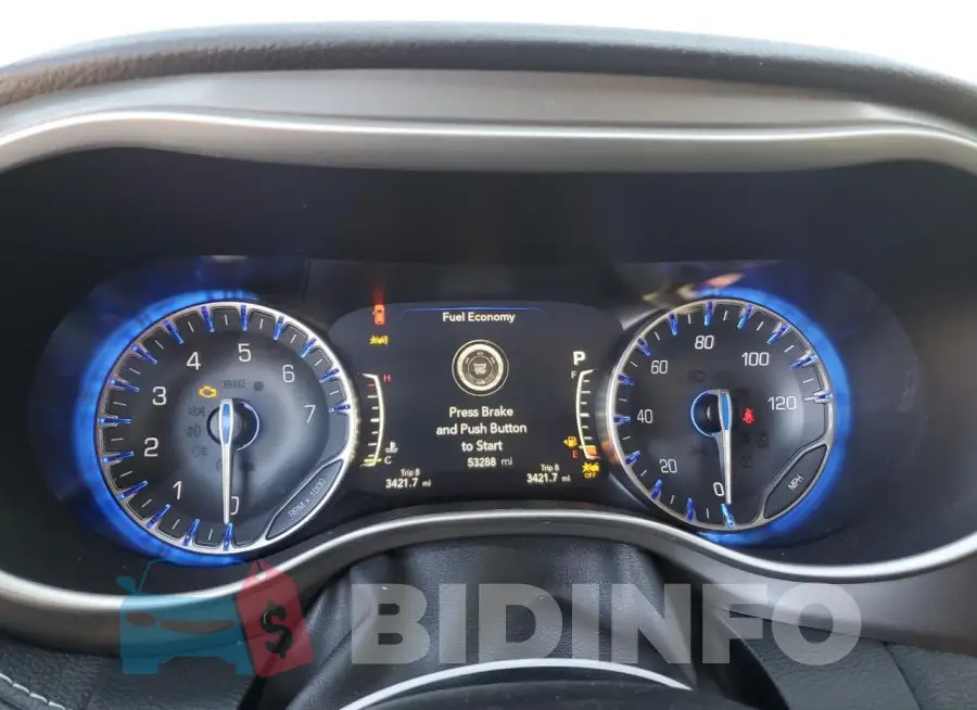 2C4RC1BGXMR575152 Photo# 9
