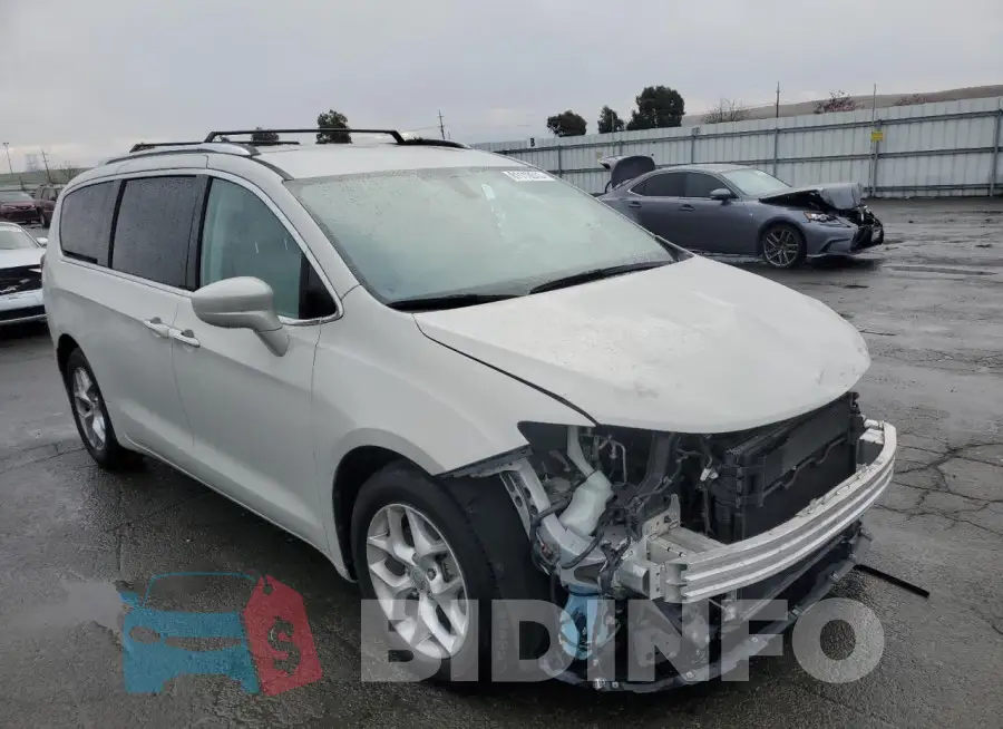 2C4RC1EG9HR585169 Photo# 4