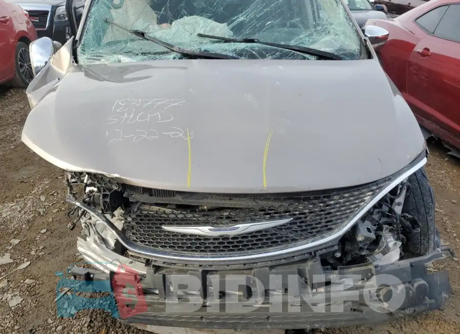 2C4RC1GG2HR709747 Photo# 12