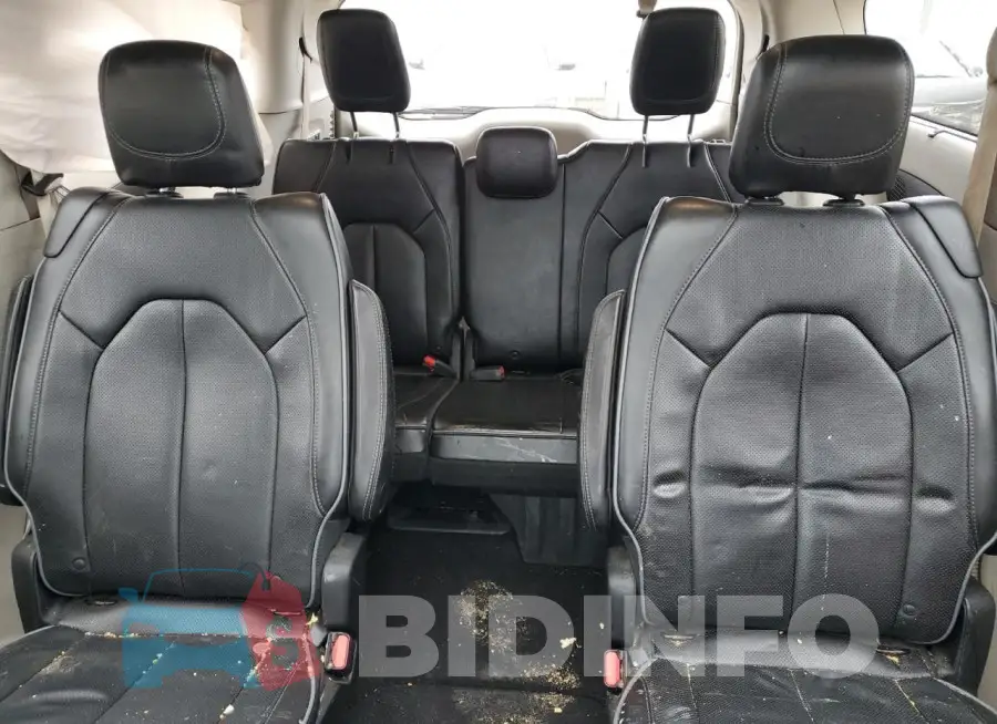 2C4RC1GG2JR186736 Photo# 10