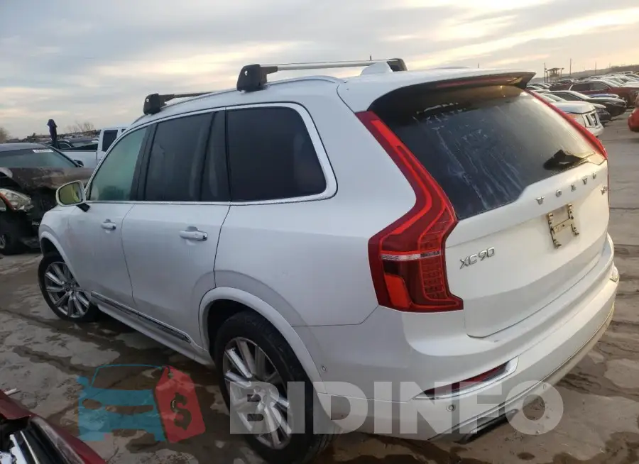 YV4A22PL8G1077081 Photo# 2