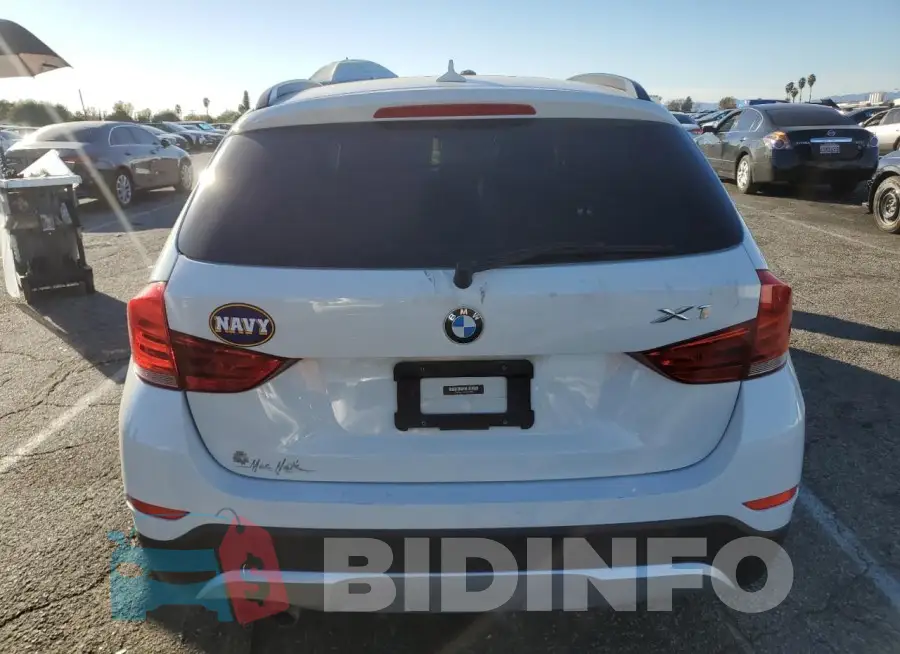 WBAVM1C5XFV317834 Photo# 6