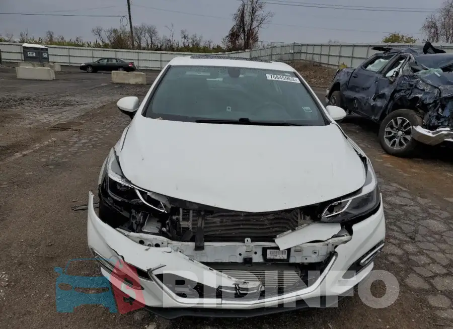 1G1BE5SM5J7152042 Photo# 5