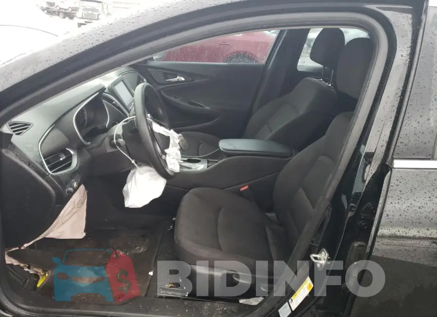 1G1ZB5ST7HF288333 Photo# 7