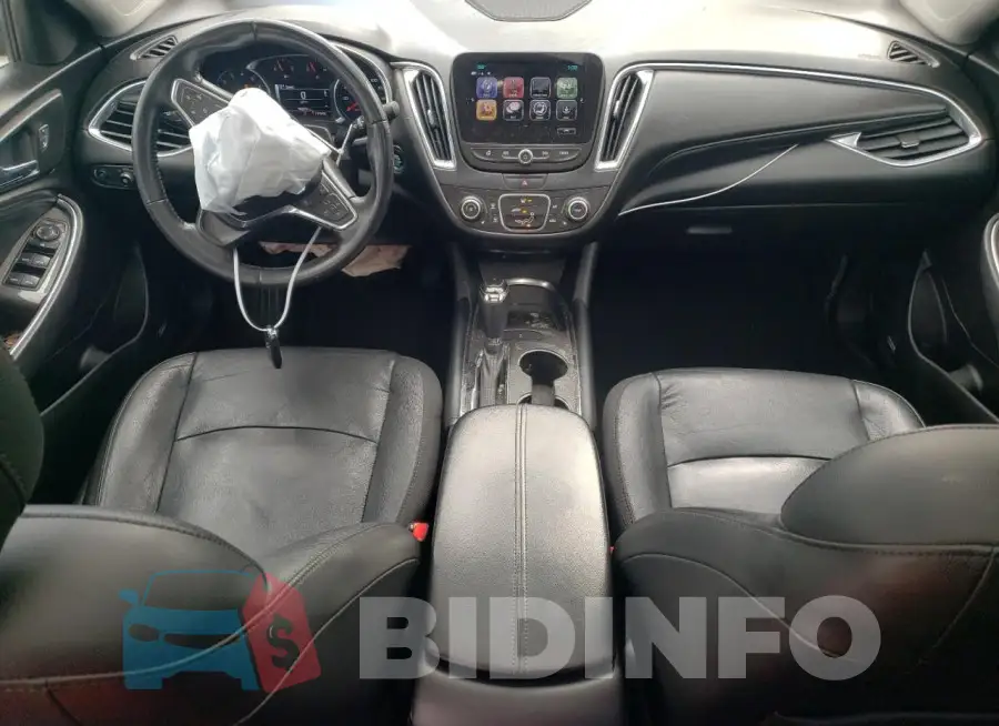 1G1ZD5ST4JF118401 Photo# 8