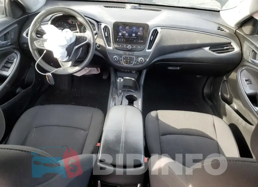 1G1ZD5ST6LF024555 Photo# 8