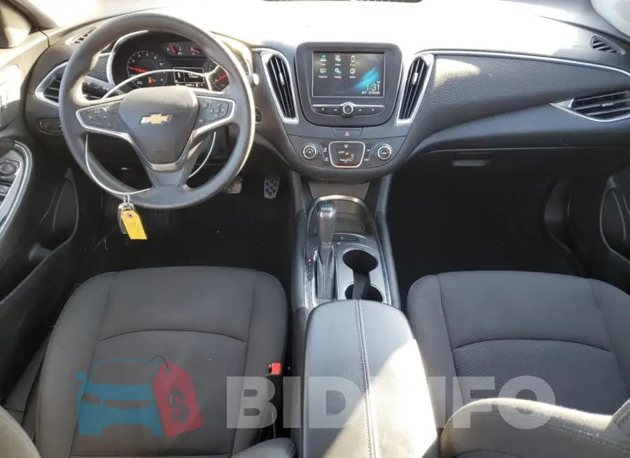 1G1ZD5ST7JF152901 Photo# 8