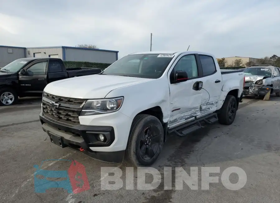 1GCGTCEN3M1281044 Photo# 1