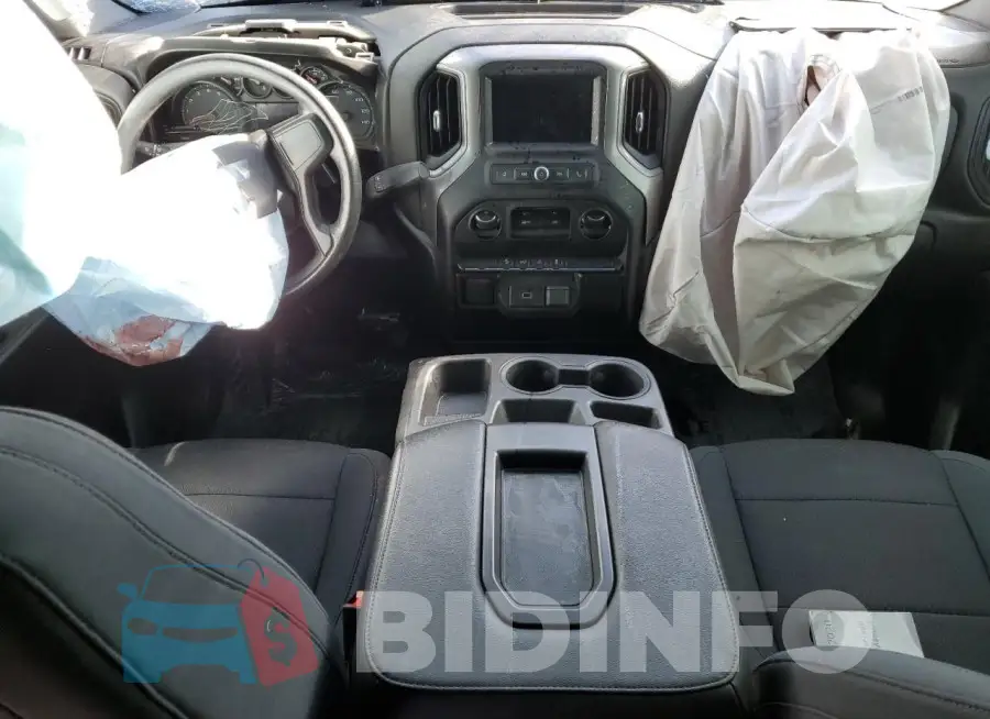 1GCPYCEFXLZ117428 Photo# 8