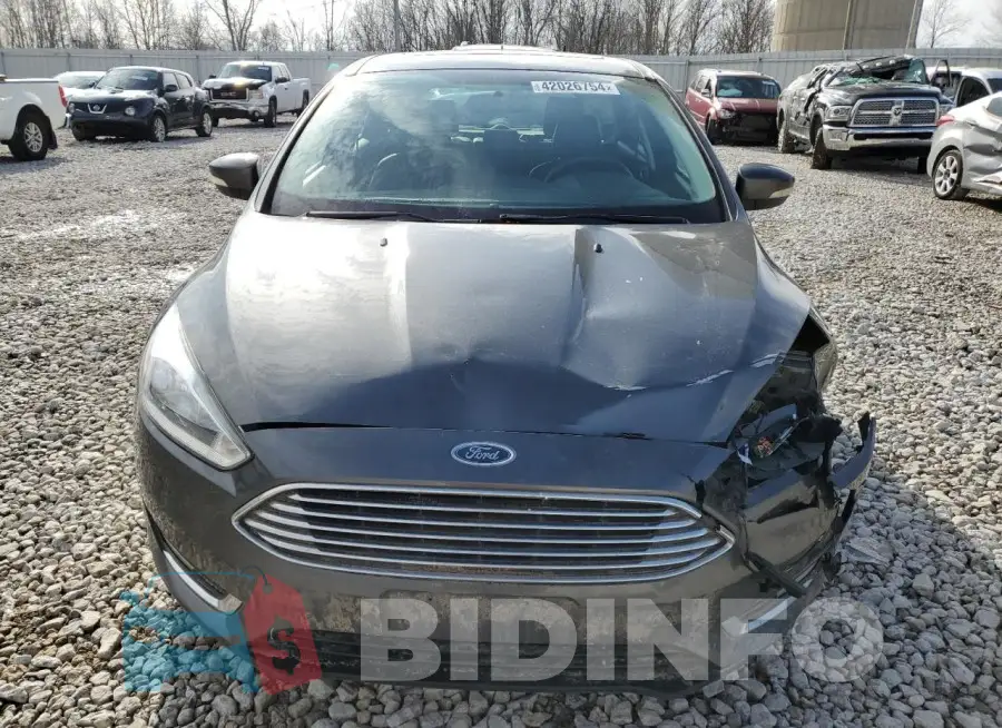 1FADP3N27HL207493 Photo# 5