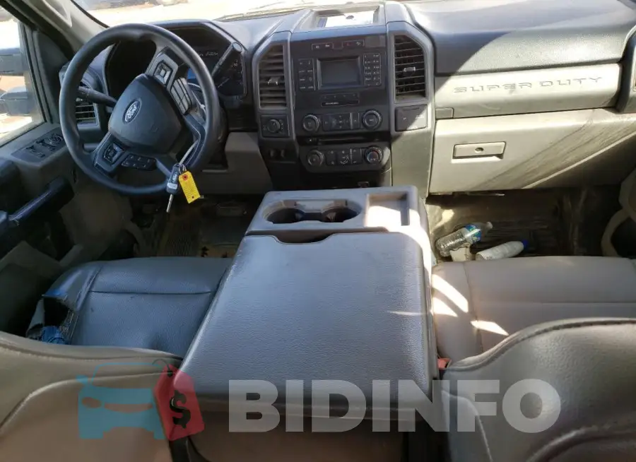 1FT7W2BT7JEB18924 Photo# 8