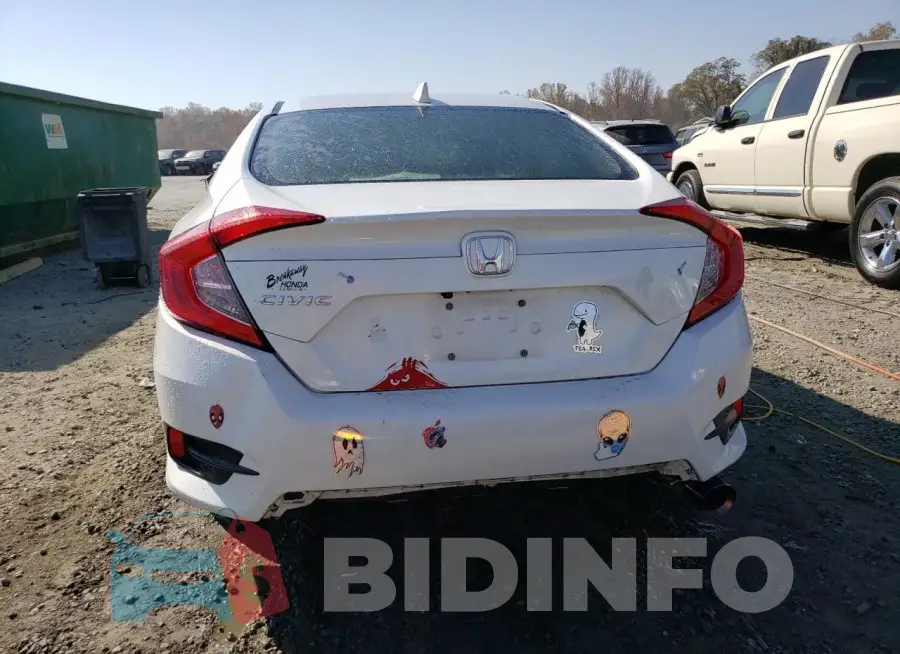 19XFC2F70JE204050 Photo# 6