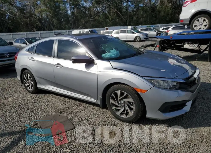 19XFC2F73HE046622 Photo# 4