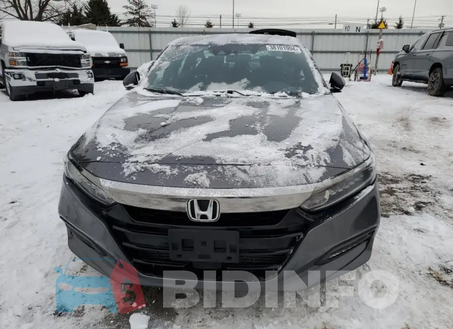 1HGCV2F38KA024508 Photo# 5