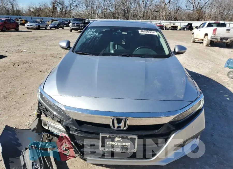 1HGCV2F95JA046551 Photo# 5