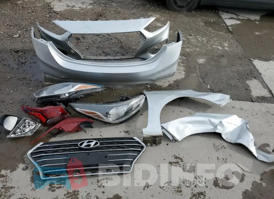 3KPC24A65LE099928 Photo# 12