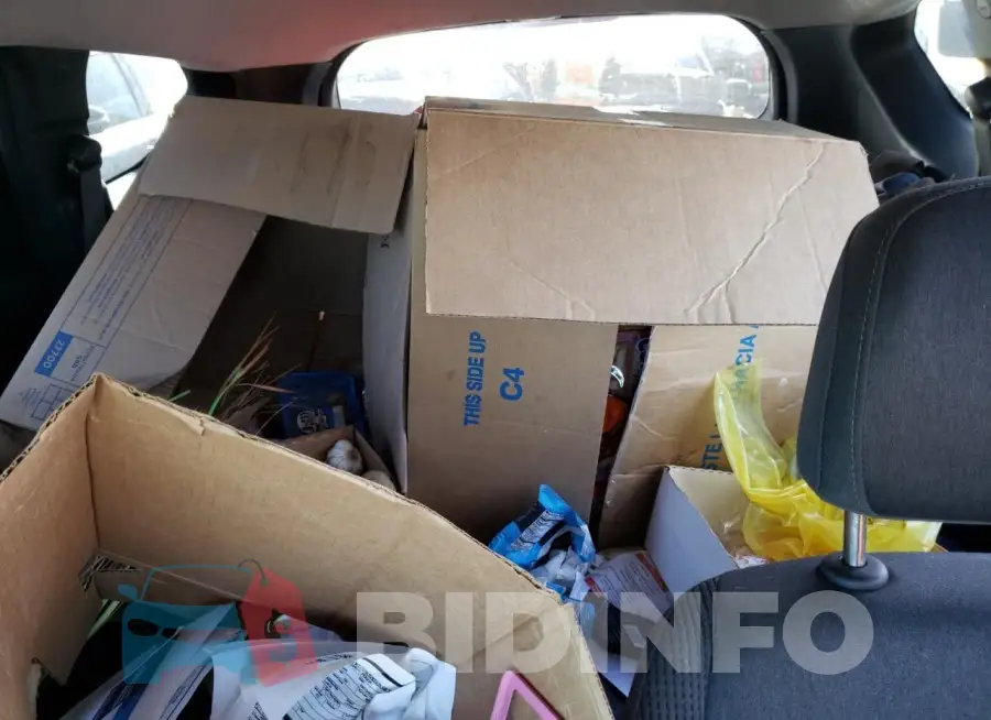 5NMS2CAD8KH037127 Photo# 10