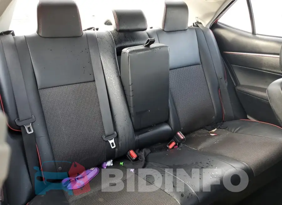 2T1BURHE1GC489901 Photo# 10