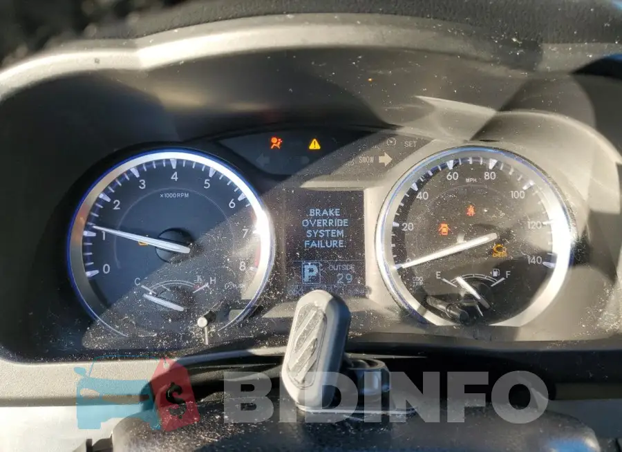 5TDBKRFH4FS177984 Photo# 9