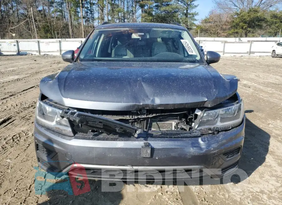 3VV2B7AX7LM060075 Photo# 5