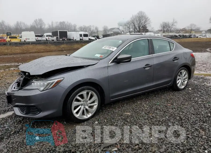 19UDE2F37JA008254 Photo# 1