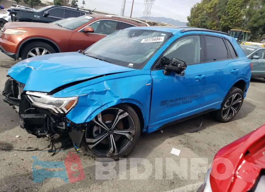WA1EECF3XP1131817 Photo# 1